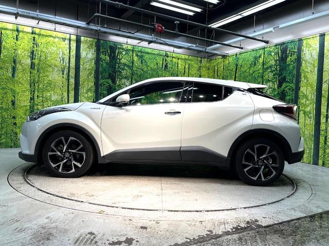 Ｃ－ＨＲ Ｇ　ＬＥＤエディション　禁煙車　純正ＳＤナビ　バックカメラ　衝突被害軽減装置　レーダークルーズ　ハーフレザーシート　パワーシート　コーナーセンサー　ＬＥＤヘッドライト　スマートキー　ＥＴＣビルトイン　Ｂｌｕｅｔｏｏｔｈ再生（26枚目）