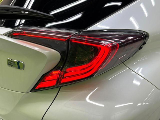 Ｃ－ＨＲ Ｇ　ＬＥＤエディション　禁煙車　純正ＳＤナビ　バックカメラ　衝突被害軽減装置　レーダークルーズ　ハーフレザーシート　パワーシート　コーナーセンサー　ＬＥＤヘッドライト　スマートキー　ＥＴＣビルトイン　Ｂｌｕｅｔｏｏｔｈ再生（32枚目）