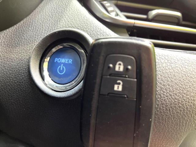 Ｃ－ＨＲ Ｇ　ＬＥＤエディション　禁煙車　純正ＳＤナビ　バックカメラ　衝突被害軽減装置　レーダークルーズ　ハーフレザーシート　パワーシート　コーナーセンサー　ＬＥＤヘッドライト　スマートキー　ＥＴＣビルトイン　Ｂｌｕｅｔｏｏｔｈ再生（50枚目）