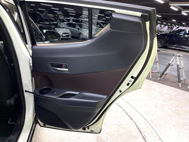 Ｃ－ＨＲ Ｇ　ＬＥＤエディション　禁煙車　純正ＳＤナビ　バックカメラ　衝突被害軽減装置　レーダークルーズ　ハーフレザーシート　パワーシート　コーナーセンサー　ＬＥＤヘッドライト　スマートキー　ＥＴＣビルトイン　Ｂｌｕｅｔｏｏｔｈ再生（57枚目）