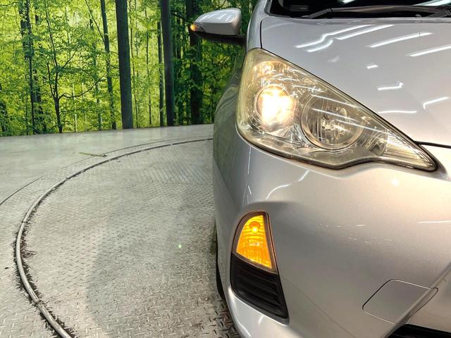 アクア Ｇ　純正ナビ　禁煙車　ドライブレコーダー　スマートキー　ＥＴＣ　オートライト　オートエアコン　ＣＤ再生　地デジＴＶ　ステアリングスイッチ　横滑り防止装置　プライバシーガラス　電動格納ドアミラー（12枚目）