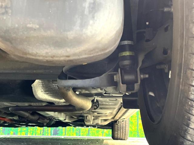 アクア Ｇ　純正ナビ　禁煙車　ドライブレコーダー　スマートキー　ＥＴＣ　オートライト　オートエアコン　ＣＤ再生　地デジＴＶ　ステアリングスイッチ　横滑り防止装置　プライバシーガラス　電動格納ドアミラー（20枚目）