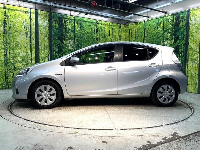 アクア Ｇ　純正ナビ　禁煙車　ドライブレコーダー　スマートキー　ＥＴＣ　オートライト　オートエアコン　ＣＤ再生　地デジＴＶ　ステアリングスイッチ　横滑り防止装置　プライバシーガラス　電動格納ドアミラー（31枚目）