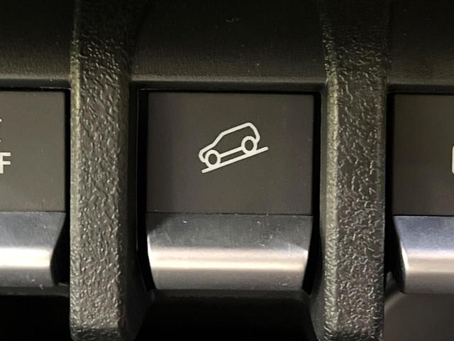 �y�_�E���q���A�V�X�g�z�}�ȍ⓹������Ƃ��Ɏ����Ńu���[�L�𐧌�A���̒ᑬ�x��ۂ��܂��B�ᓹ�∫�H�ȂǊ���₷���H�ʂ̉����ł��^�C�������b�N���Ȃ�������S�I�n���h������ɏW���ł��܂��I