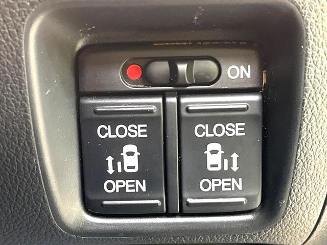 N-BOX+ 2トーンカラースタイル G・ターボLパッケージ ターボ 純正ナビ バックカメラ ETC bluetooth 2トーンカラー HIDヘッドライト スマートキー フルセグ クルーズコントロール 純正14インチアルミ プライバシーガラス 盗難防止装置(5枚目)