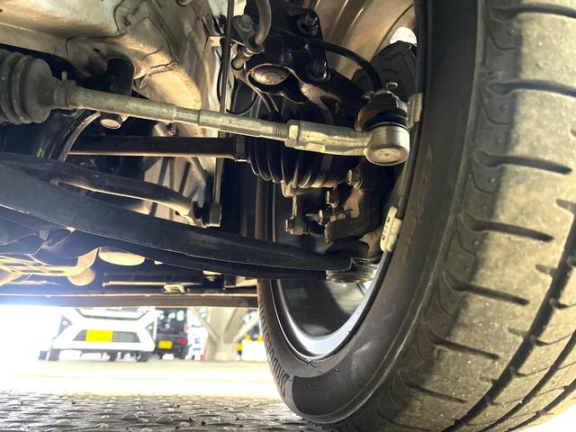 スペーシアカスタム ハイブリッドＸＳターボ　両側電動ドア　ターボ　純正８インチナビ　全周囲カメラ　衝突被害軽減システム　レーダークルーズ　禁煙車　ハーフレザーシート　シートヒーター　ドラレコ　コーナーセンサー　スマートキー　ＬＥＤヘッド　ＥＴＣ（20枚目）