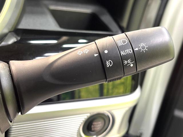 スペーシアカスタム ハイブリッドＸＳターボ　両側電動ドア　ターボ　純正８インチナビ　全周囲カメラ　衝突被害軽減システム　レーダークルーズ　禁煙車　ハーフレザーシート　シートヒーター　ドラレコ　コーナーセンサー　スマートキー　ＬＥＤヘッド　ＥＴＣ（42枚目）