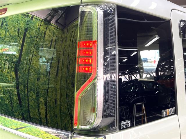 スペーシアカスタム ハイブリッドＸＳターボ　両側電動ドア　ターボ　純正８インチナビ　全周囲カメラ　衝突被害軽減システム　レーダークルーズ　禁煙車　ハーフレザーシート　シートヒーター　ドラレコ　コーナーセンサー　スマートキー　ＬＥＤヘッド　ＥＴＣ（54枚目）