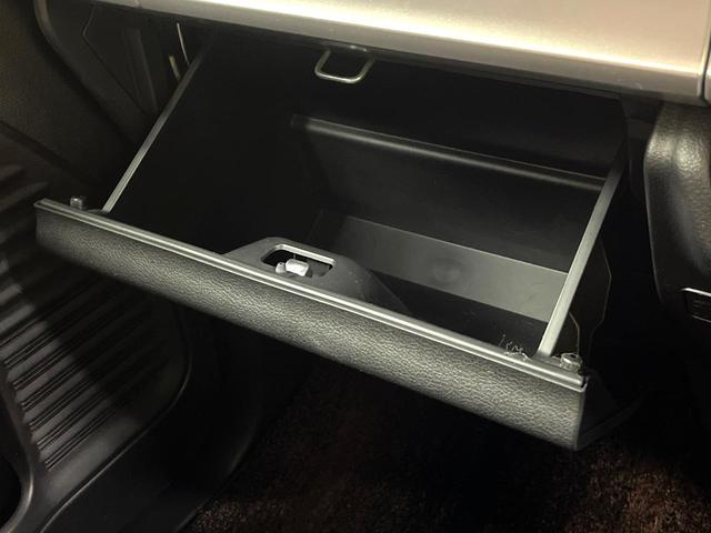 スペーシアカスタム ハイブリッドＸＳターボ　両側電動ドア　ターボ　純正８インチナビ　全周囲カメラ　衝突被害軽減システム　レーダークルーズ　禁煙車　ハーフレザーシート　シートヒーター　ドラレコ　コーナーセンサー　スマートキー　ＬＥＤヘッド　ＥＴＣ（75枚目）