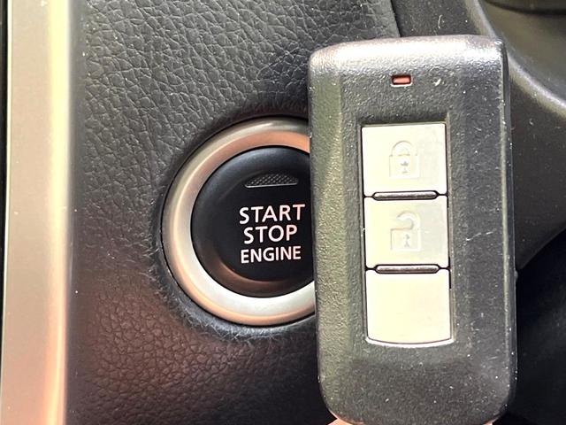 デイズ ハイウェイスター　Ｇターボ　禁煙車　ターボ　純正ナビ　全周囲カメラ　ｂｌｕｅｔｏｏｔｈ再生　ＨＩＤヘッドライト　フォグランプ　スマートキー　純正１５インチアルミホイール　電動格納ドアミラー　プライバシーガラス　盗難防止装置（5枚目）