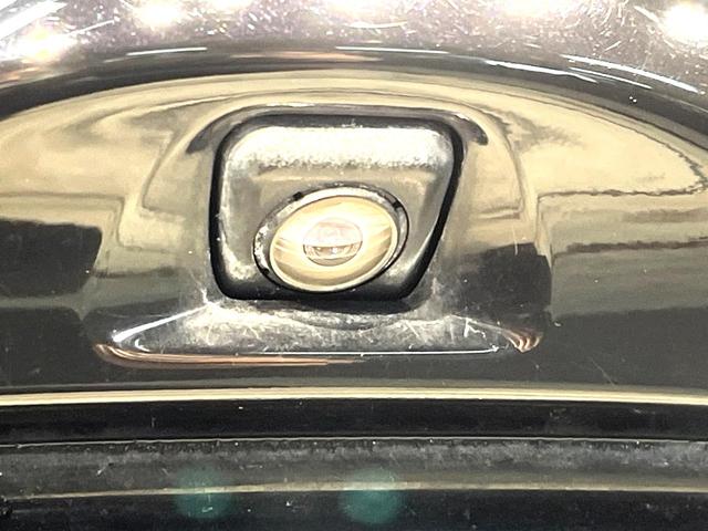 デイズ ハイウェイスター　Ｇターボ　禁煙車　ターボ　純正ナビ　全周囲カメラ　ｂｌｕｅｔｏｏｔｈ再生　ＨＩＤヘッドライト　フォグランプ　スマートキー　純正１５インチアルミホイール　電動格納ドアミラー　プライバシーガラス　盗難防止装置（24枚目）