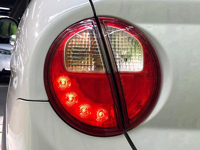 アルトラパン Ｘ　全周囲カメラ　レーダーブレーキサポート　禁煙車　純正ナビ　シートヒーター　スマートキー　ＨＩＤヘッド　純正１４インチアルミ　オートライト　オートエアコン　Ｂｌｕｅｔｏｏｔｈ　ＣＤ／ＤＶＤ再生　フルセグ（29枚目）