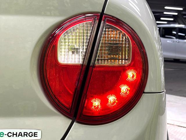 アルトラパン Ｘ　全周囲カメラ　レーダーブレーキサポート　禁煙車　純正ナビ　シートヒーター　スマートキー　ＨＩＤヘッド　純正１４インチアルミ　オートライト　オートエアコン　Ｂｌｕｅｔｏｏｔｈ　ＣＤ／ＤＶＤ再生　フルセグ（30枚目）