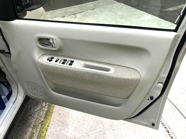 アルトラパン Ｘ　全周囲カメラ　レーダーブレーキサポート　禁煙車　純正ナビ　シートヒーター　スマートキー　ＨＩＤヘッド　純正１４インチアルミ　オートライト　オートエアコン　Ｂｌｕｅｔｏｏｔｈ　ＣＤ／ＤＶＤ再生　フルセグ（49枚目）