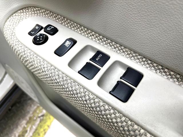 アルトラパン Ｘ　全周囲カメラ　レーダーブレーキサポート　禁煙車　純正ナビ　シートヒーター　スマートキー　ＨＩＤヘッド　純正１４インチアルミ　オートライト　オートエアコン　Ｂｌｕｅｔｏｏｔｈ　ＣＤ／ＤＶＤ再生　フルセグ（57枚目）