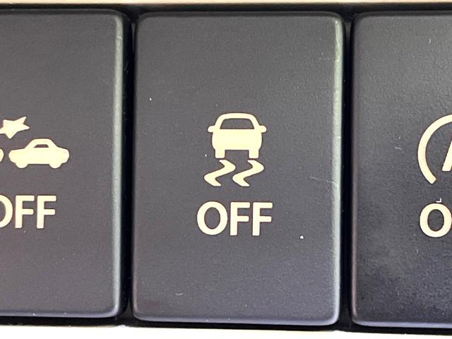 アルトラパン Ｘ　全周囲カメラ　レーダーブレーキサポート　禁煙車　純正ナビ　シートヒーター　スマートキー　ＨＩＤヘッド　純正１４インチアルミ　オートライト　オートエアコン　Ｂｌｕｅｔｏｏｔｈ　ＣＤ／ＤＶＤ再生　フルセグ（59枚目）