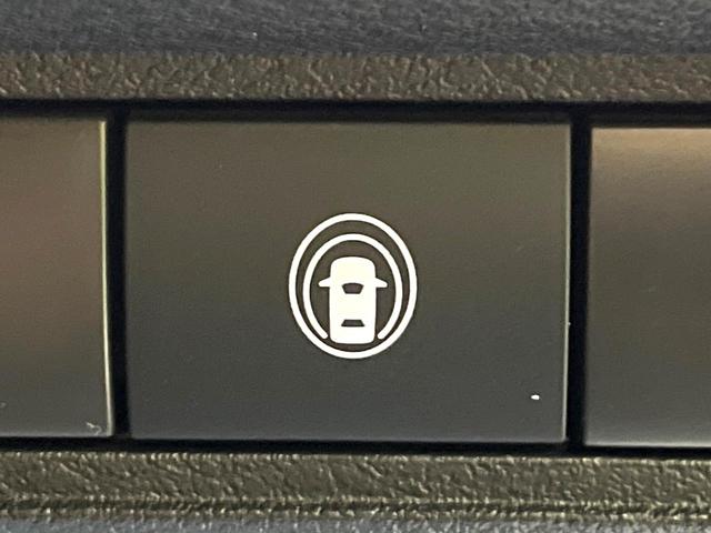 ノート Ｘ　純正９型ナビ　全周囲カメラ　全方位運転支援システム　禁煙車　コーナーセンサー　スマートキー　ＬＥＤヘッド　ＥＴＣ　オートハイビーム　Ｂｌｕｅｔｏｏｔｈ　デジタルインナーミラー　車線逸脱防止支援システム（3枚目）