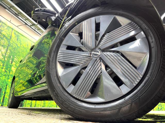 ノート Ｘ　純正９型ナビ　全周囲カメラ　全方位運転支援システム　禁煙車　コーナーセンサー　スマートキー　ＬＥＤヘッド　ＥＴＣ　オートハイビーム　Ｂｌｕｅｔｏｏｔｈ　デジタルインナーミラー　車線逸脱防止支援システム（13枚目）