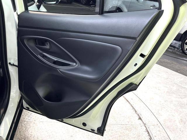 ヤリスクロス Ｚ　禁煙車　衝突軽減システム　レーダークルーズ　ディスプレイオーディオ　バックカメラ　ドライブレコーダー　ＥＴＣ　ｂｌｕｅｔｏｏｔｈ再生　シートヒーター　パワーシート　ＬＥＤヘッド　レーンアシスト（49枚目）