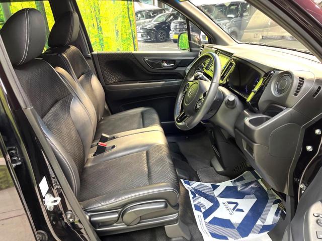 Ｎ－ＷＧＮカスタム Ｇ・Ｌパッケージ　禁煙車　純正ＳＤナビ　バックカメラ　ハーフレザーシート　スマートキー　ＨＩＤヘッドライト　ビルトインＥＴＣ　クルーズコントロール　純正１４インチアルミホイール　オートライト　オートエアコン（8枚目）