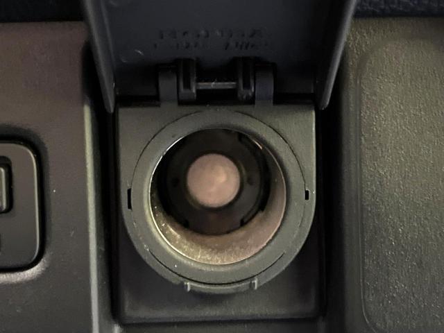 Ｎ－ＷＧＮカスタム Ｇ・Ｌパッケージ　禁煙車　純正ＳＤナビ　バックカメラ　ハーフレザーシート　スマートキー　ＨＩＤヘッドライト　ビルトインＥＴＣ　クルーズコントロール　純正１４インチアルミホイール　オートライト　オートエアコン（31枚目）