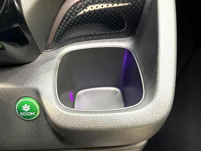 Ｎ－ＷＧＮカスタム Ｇ・Ｌパッケージ　禁煙車　純正ＳＤナビ　バックカメラ　ハーフレザーシート　スマートキー　ＨＩＤヘッドライト　ビルトインＥＴＣ　クルーズコントロール　純正１４インチアルミホイール　オートライト　オートエアコン（60枚目）