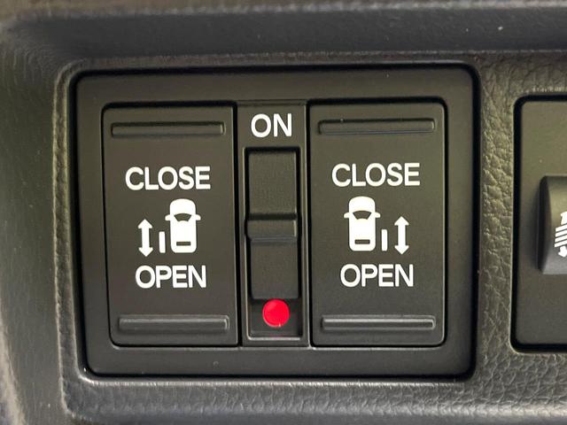 �y�����p���[�X���C�h�h�A�z�X�}�[�g�L�[��^�]�Ȃ̃X�C�b�`�Ō�ȗ����X���C�h�h�A�̊J���\���d��������͂����ăh�A���J����K�v�������A�����Ȃ��q�l�ł��ȒP�ɊJ���߂ł����K�ł���