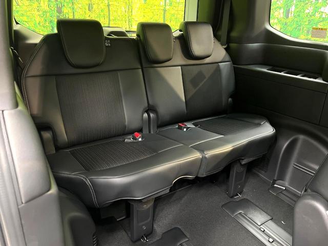 �������[���̃T�[�h�V�[�g�ł��B���ȕ������R���p�N�g�Ɏ��[�ł��A�L��ȉ׎��X�y�[�X�Ƃ��Ă��g�����������܂��I��Ԑl����ו��̗ʂȂǗ��p�V�[���ɍ��킹�ĂR��ڂ�L�����p�ł��A�Ƃ��Ă��֗���