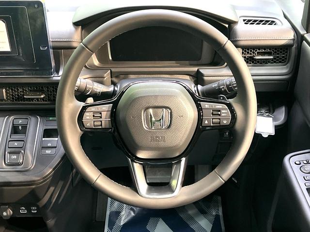 �y�����v�����X�e�A�����O�z�㎿�Ȋv���g�p���邱�ƂŁA��ɂ����������݂ƂĂ��^�]���₷���n���h���ł���