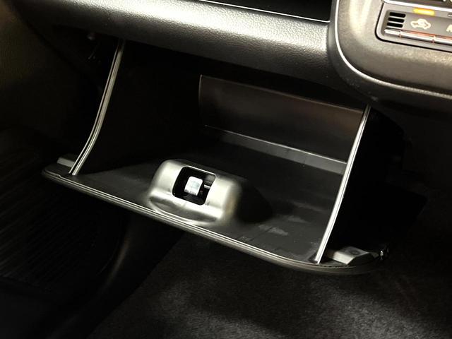 ハスラー タフワイルド　届出済未使用車　衝突被害軽減システム　レーダークルーズ　コーナーセンサー　前席シートヒーター　スマートキー　ＬＥＤヘッド　オートハイビーム　車線逸脱警報　オートライト　オートエアコン　ＬＥＤフォグ（56枚目）