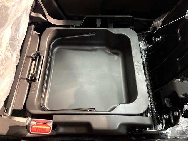 ハスラー タフワイルド　届出済未使用車　衝突被害軽減システム　レーダークルーズ　コーナーセンサー　前席シートヒーター　スマートキー　ＬＥＤヘッド　オートハイビーム　車線逸脱警報　オートライト　オートエアコン　ＬＥＤフォグ（58枚目）