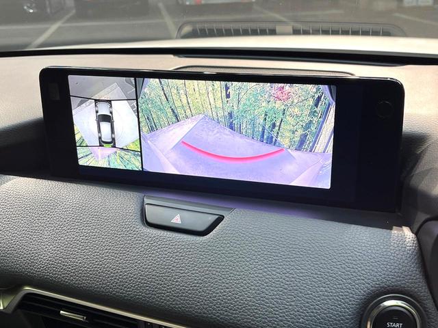 �y�R�U�O°�r���[���j�^�[�z��p�̃J�����ɂ��A�ォ�猩���낵���悤�Ȏ��_�łR�U�O�x�N���}�̎��͂��m�F���邱�Ƃ��ł��܂������p�������m�F���₷���A�����ꏊ�ł̐؂�Ԃ��⒓�Ԃ��X���[�Y�ɍs���܂��B