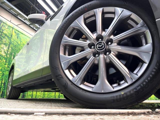 �y�����Q�O�C���`�A���~�z�C�[���z�O�ςɃ}�b�`���������A���~�z�C�[���𑕒����Ă���܂��B�e��ЊO�A���~�z�C�[����A�X�^�b�h���X�^�C�����戵�����Ă���܂��B���񂲑��k����������