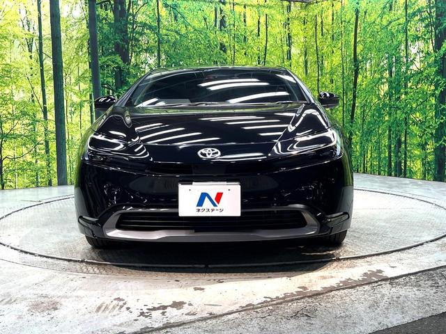 プリウス Ｚ　禁煙車　１２．３インチディスプレイオーディオプラス　全周囲カメラ　衝突被害軽減システム　レーダークルーズ　電動リアゲート　シートベンチレーション　メモリー付パワーシート　コーナーセンサー　ＥＴＣ（15枚目）