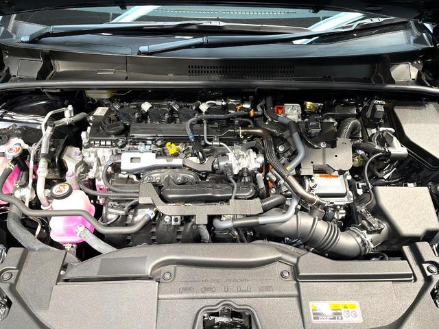 プリウス Ｚ　禁煙車　１２．３インチディスプレイオーディオプラス　全周囲カメラ　衝突被害軽減システム　レーダークルーズ　電動リアゲート　シートベンチレーション　メモリー付パワーシート　コーナーセンサー　ＥＴＣ（19枚目）