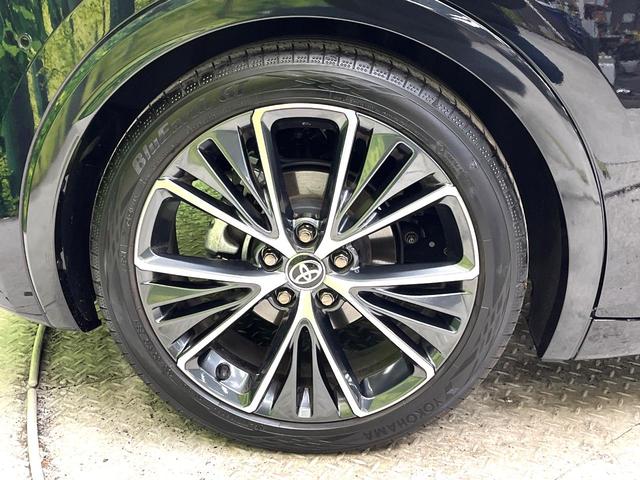 プリウス Ｚ　禁煙車　１２．３インチディスプレイオーディオプラス　全周囲カメラ　衝突被害軽減システム　レーダークルーズ　電動リアゲート　シートベンチレーション　メモリー付パワーシート　コーナーセンサー　ＥＴＣ（25枚目）