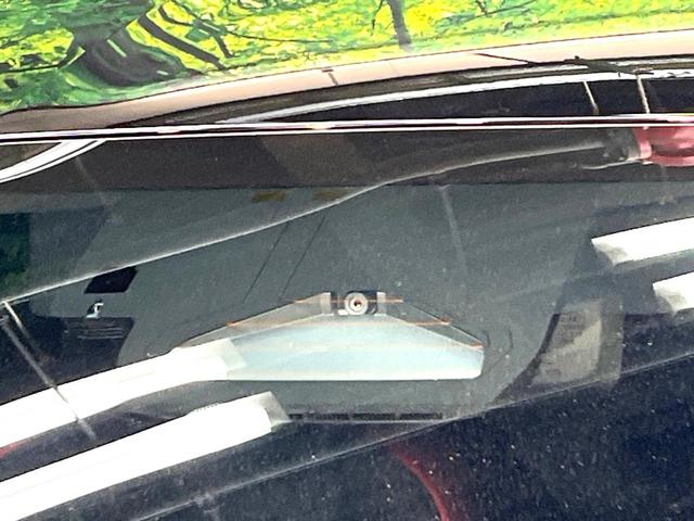 プリウス Ｚ　禁煙車　１２．３インチディスプレイオーディオプラス　全周囲カメラ　衝突被害軽減システム　レーダークルーズ　電動リアゲート　シートベンチレーション　メモリー付パワーシート　コーナーセンサー　ＥＴＣ（47枚目）