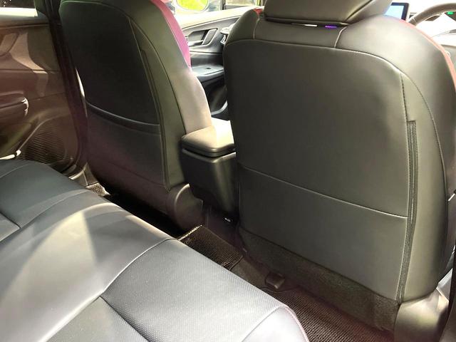 プリウス Ｚ　禁煙車　１２．３インチディスプレイオーディオプラス　全周囲カメラ　衝突被害軽減システム　レーダークルーズ　電動リアゲート　シートベンチレーション　メモリー付パワーシート　コーナーセンサー　ＥＴＣ（53枚目）