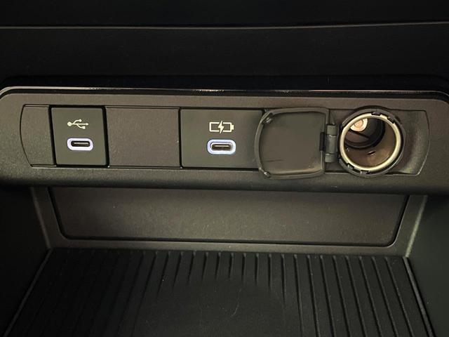 プリウス Ｚ　禁煙車　１２．３インチディスプレイオーディオプラス　全周囲カメラ　衝突被害軽減システム　レーダークルーズ　電動リアゲート　シートベンチレーション　メモリー付パワーシート　コーナーセンサー　ＥＴＣ（67枚目）