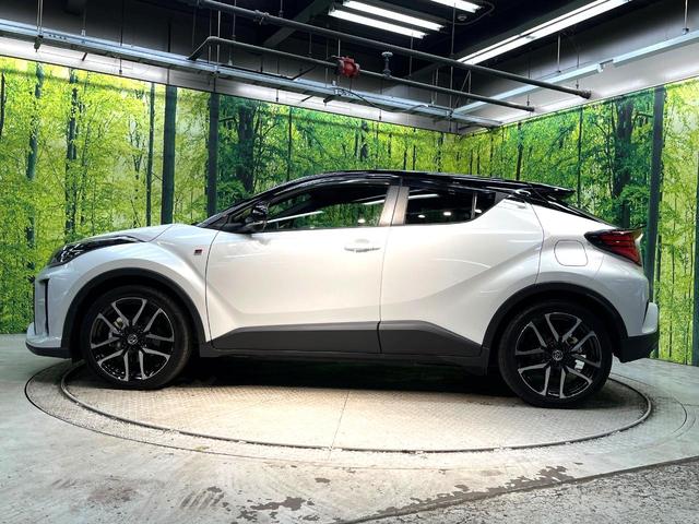 Ｃ－ＨＲ Ｓ　ＧＲスポーツ　禁煙車　バックカメラ　衝突被害軽減システム　レーダークルーズ　ドライブレコーダー　スマートキー　ＬＥＤヘッド　ディスプレイオーディオ　ビルトインＥＴＣ　純正１９インチアルミ　オートハイビーム（24枚目）