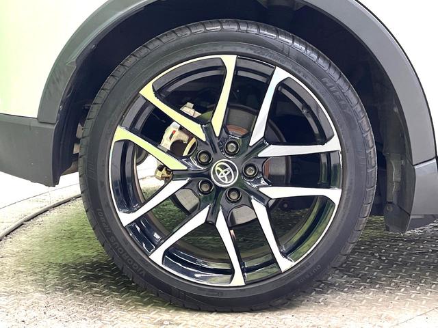 Ｃ－ＨＲ Ｓ　ＧＲスポーツ　禁煙車　バックカメラ　衝突被害軽減システム　レーダークルーズ　ドライブレコーダー　スマートキー　ＬＥＤヘッド　ディスプレイオーディオ　ビルトインＥＴＣ　純正１９インチアルミ　オートハイビーム（35枚目）