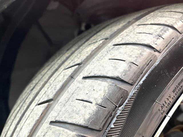 Ｃ－ＨＲ Ｓ　ＧＲスポーツ　禁煙車　バックカメラ　衝突被害軽減システム　レーダークルーズ　ドライブレコーダー　スマートキー　ＬＥＤヘッド　ディスプレイオーディオ　ビルトインＥＴＣ　純正１９インチアルミ　オートハイビーム（36枚目）