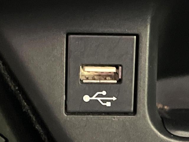 Ｃ－ＨＲ Ｓ　ＧＲスポーツ　禁煙車　バックカメラ　衝突被害軽減システム　レーダークルーズ　ドライブレコーダー　スマートキー　ＬＥＤヘッド　ディスプレイオーディオ　ビルトインＥＴＣ　純正１９インチアルミ　オートハイビーム（49枚目）