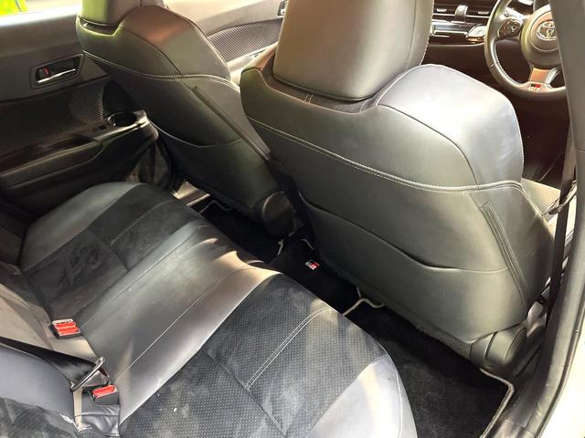 Ｃ－ＨＲ Ｓ　ＧＲスポーツ　禁煙車　バックカメラ　衝突被害軽減システム　レーダークルーズ　ドライブレコーダー　スマートキー　ＬＥＤヘッド　ディスプレイオーディオ　ビルトインＥＴＣ　純正１９インチアルミ　オートハイビーム（57枚目）