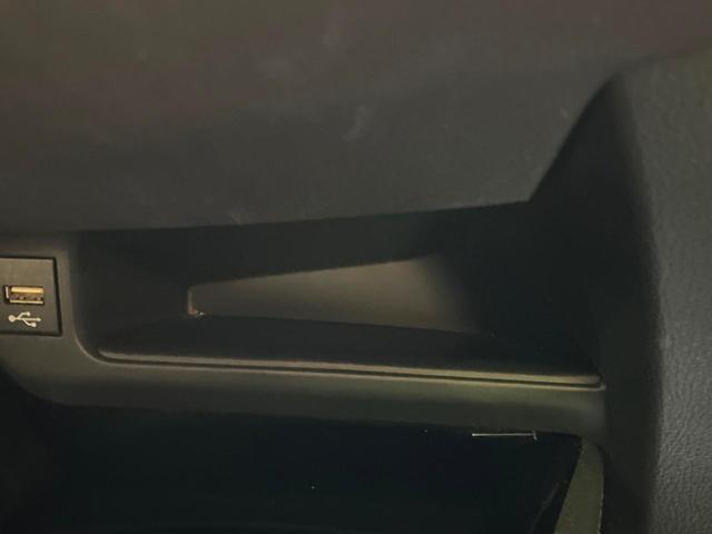 Ｃ－ＨＲ Ｓ　ＧＲスポーツ　禁煙車　バックカメラ　衝突被害軽減システム　レーダークルーズ　ドライブレコーダー　スマートキー　ＬＥＤヘッド　ディスプレイオーディオ　ビルトインＥＴＣ　純正１９インチアルミ　オートハイビーム（60枚目）