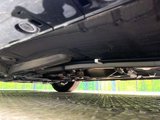 プリウス Ｓ　ＳＤナビ　禁煙車　スマートキー　ＨＩＤヘッド　オートライト　オートエアコン　Ｂｌｕｅｔｏｏｔｈ再生　ＣＤ／ＤＶＤ再生　地デジＴＶ　ステアリングスイッチ　横滑り防止装置　電動格納ドアミラー　盗難防止装置（21枚目）