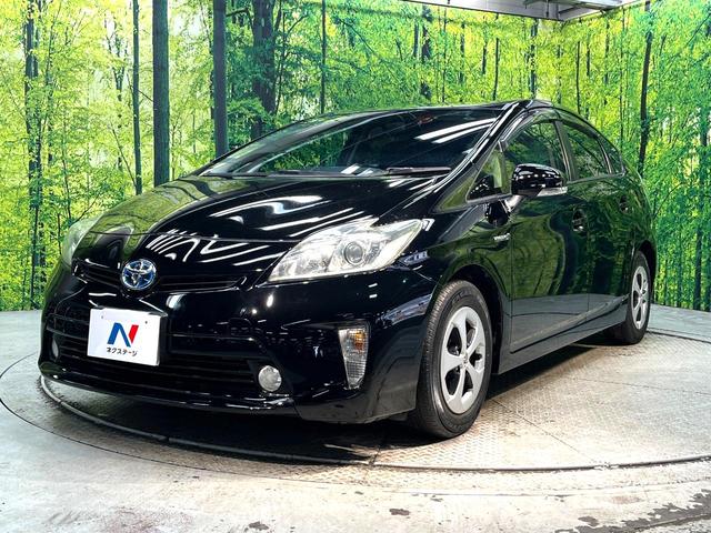 プリウス Ｓ　ＳＤナビ　禁煙車　スマートキー　ＨＩＤヘッド　オートライト　オートエアコン　Ｂｌｕｅｔｏｏｔｈ再生　ＣＤ／ＤＶＤ再生　地デジＴＶ　ステアリングスイッチ　横滑り防止装置　電動格納ドアミラー　盗難防止装置（29枚目）