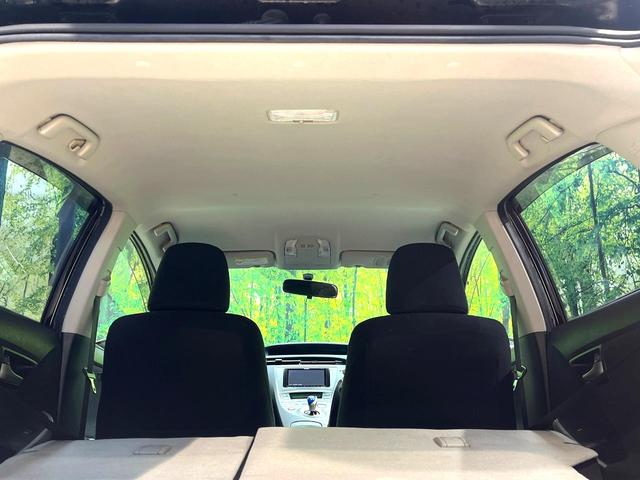 プリウス Ｓ　ＳＤナビ　禁煙車　スマートキー　ＨＩＤヘッド　オートライト　オートエアコン　Ｂｌｕｅｔｏｏｔｈ再生　ＣＤ／ＤＶＤ再生　地デジＴＶ　ステアリングスイッチ　横滑り防止装置　電動格納ドアミラー　盗難防止装置（41枚目）