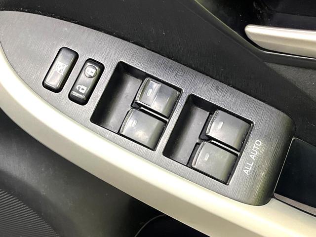 プリウス Ｓ　ＳＤナビ　禁煙車　スマートキー　ＨＩＤヘッド　オートライト　オートエアコン　Ｂｌｕｅｔｏｏｔｈ再生　ＣＤ／ＤＶＤ再生　地デジＴＶ　ステアリングスイッチ　横滑り防止装置　電動格納ドアミラー　盗難防止装置（52枚目）