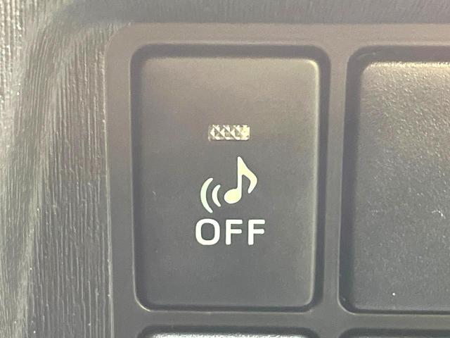 プリウス Ｓ　ＳＤナビ　禁煙車　スマートキー　ＨＩＤヘッド　オートライト　オートエアコン　Ｂｌｕｅｔｏｏｔｈ再生　ＣＤ／ＤＶＤ再生　地デジＴＶ　ステアリングスイッチ　横滑り防止装置　電動格納ドアミラー　盗難防止装置（54枚目）